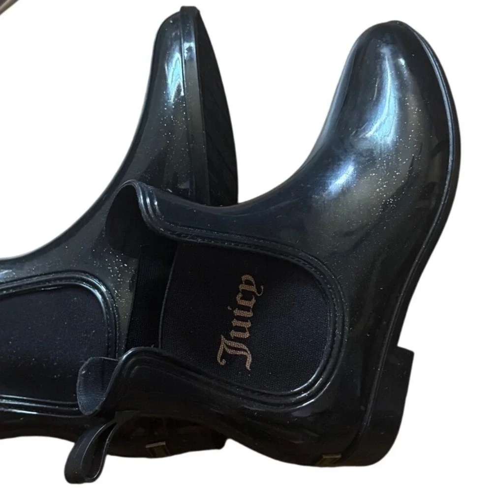 Juicy Couture Rori Black Sparkle Ankle Rain Boots Gold toned logo Elastic Side 6